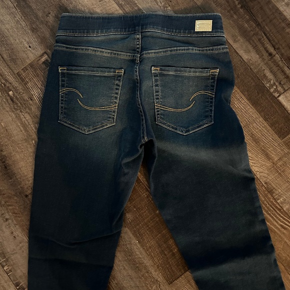 🌷Levi Strauss Shaping Pull on Skinny jeans NWOT - Picture 5 of 8